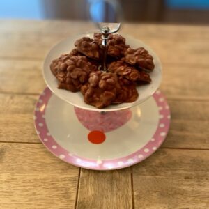 Chocolate nut cookies